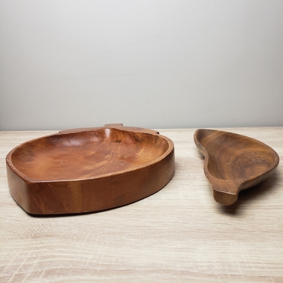 VINTAGE Fruit Shaped Wooden Trays - Picture 6 of 15